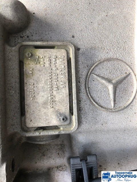 Mercedes G211-16