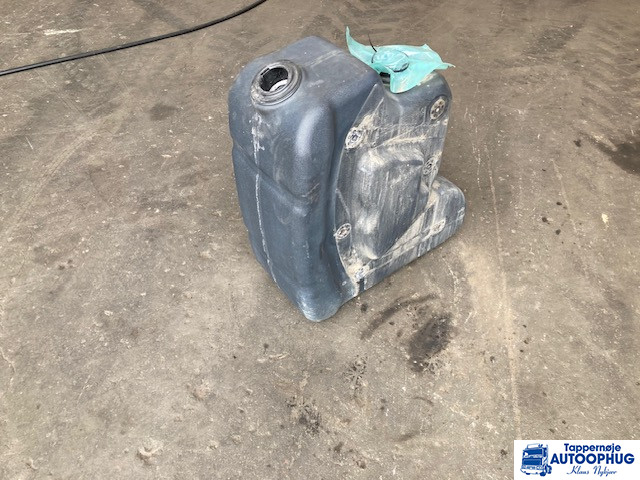 Volvo adblue tank - Volvo 23225656